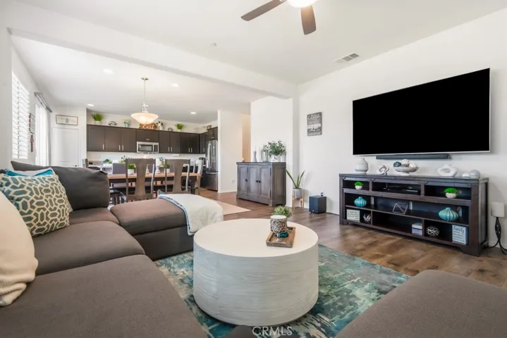 8276 Camino Alto Drive, Riverside, California 92504 — photo 5