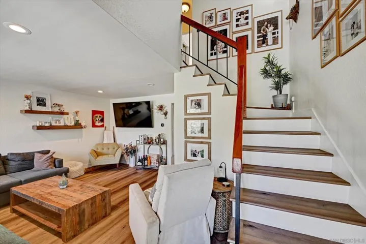 10832 Macouba Pl, San Diego, California 92124 — photo 5