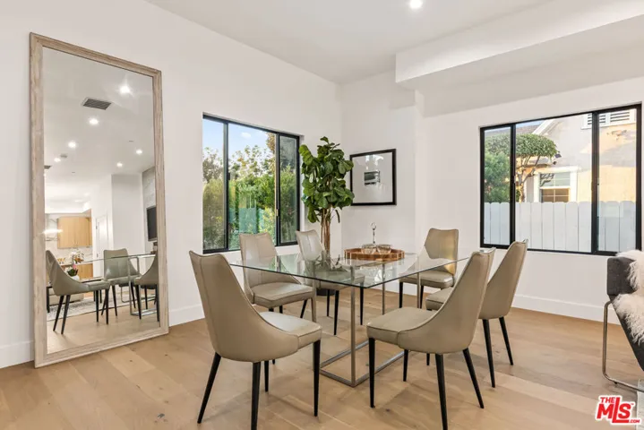 1170 S Lucerne Boulevard, Los Angeles, California 90019 — photo 5