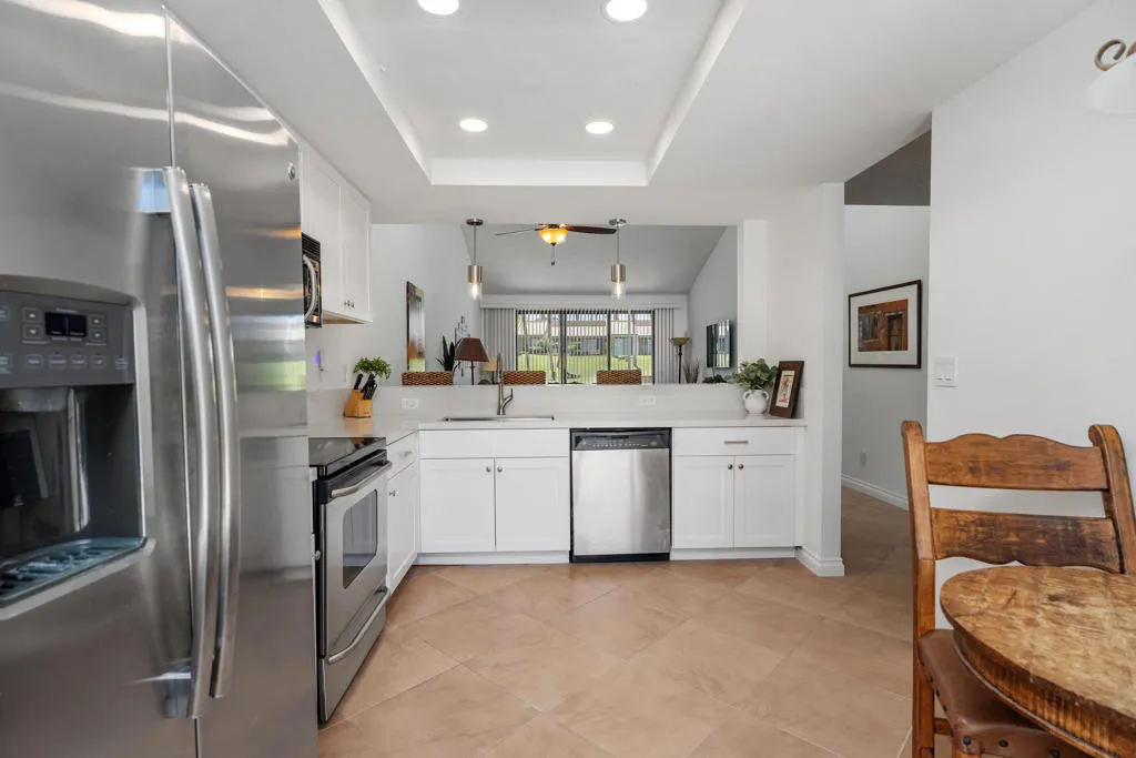 76495 Daffodil - Remodeled Kitchen 76495 Daffodil - Remodeled Kitchen