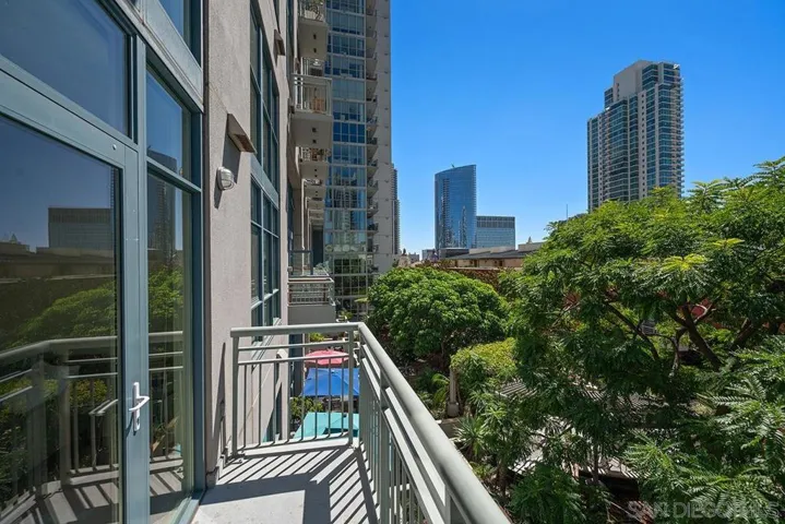 1240 India Street 516, San Diego, California 92101 — photo 4