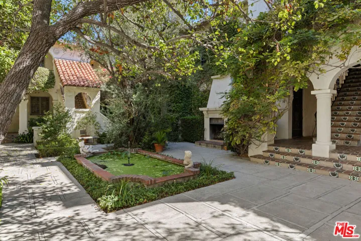 450 N Sycamore Avenue 4, Los Angeles, California 90036 — photo 5