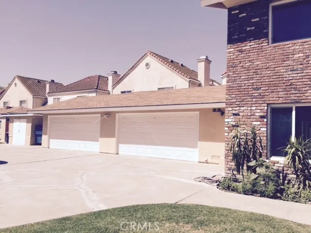 8803 Cedar, Bellflower, California 90706 — photo 5