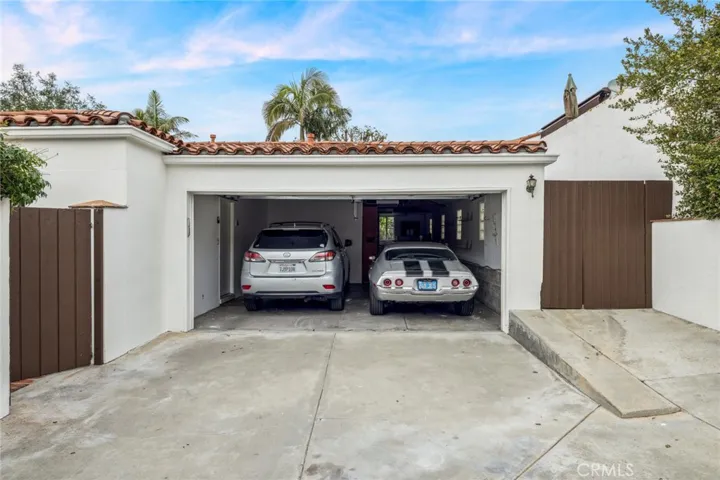 Two car garage