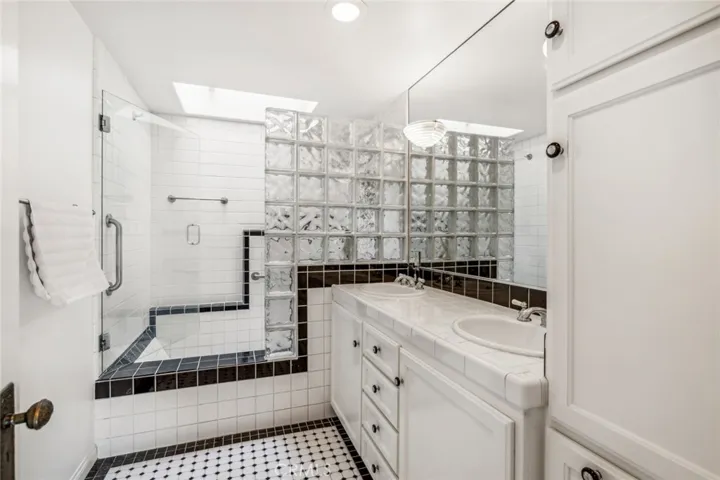 Secondary bathroom