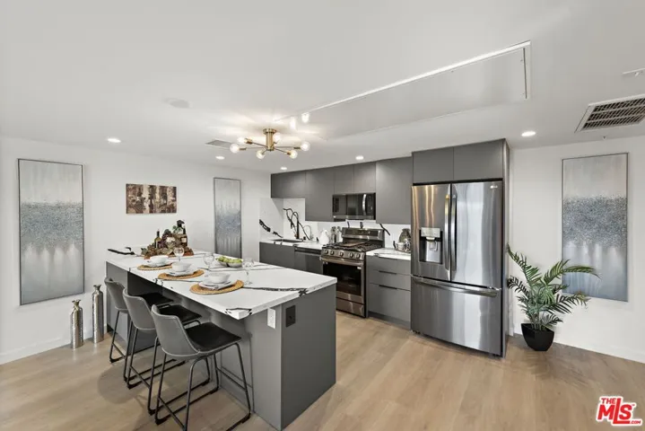 321 S Oxford Ave 603, Los Angeles, California 90010 — photo 5