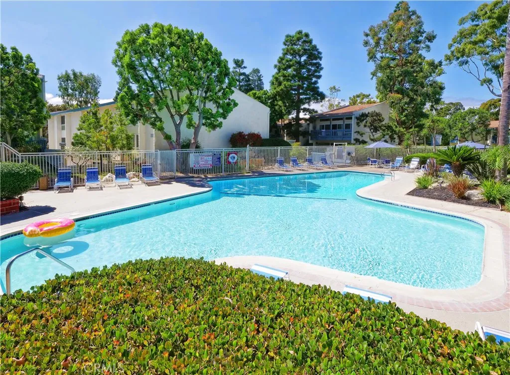 Community pool