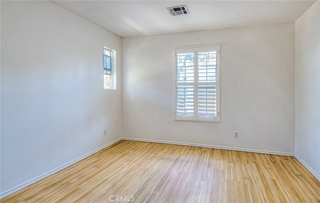 Second upstairs bedroom.