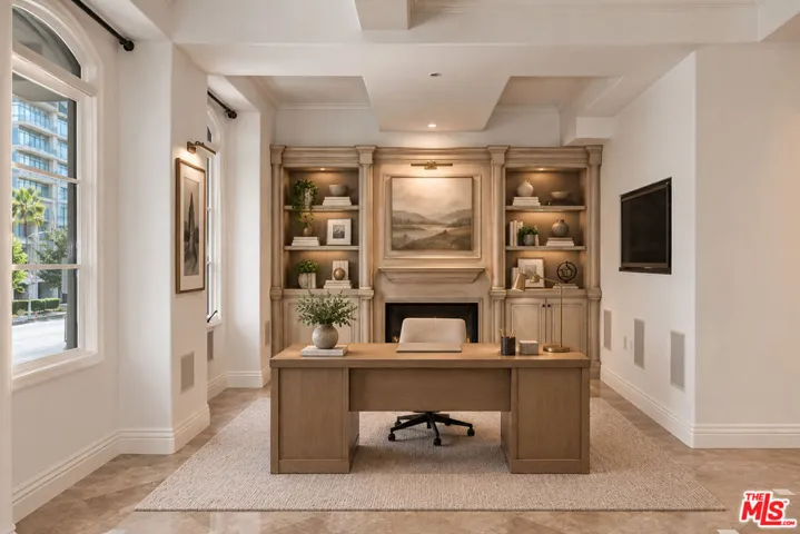 10795 Wilshire Boulevard 101, Los Angeles, California 90024 — photo 4
