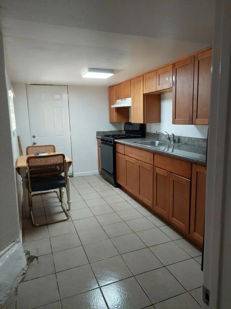 412 Bissell Ave