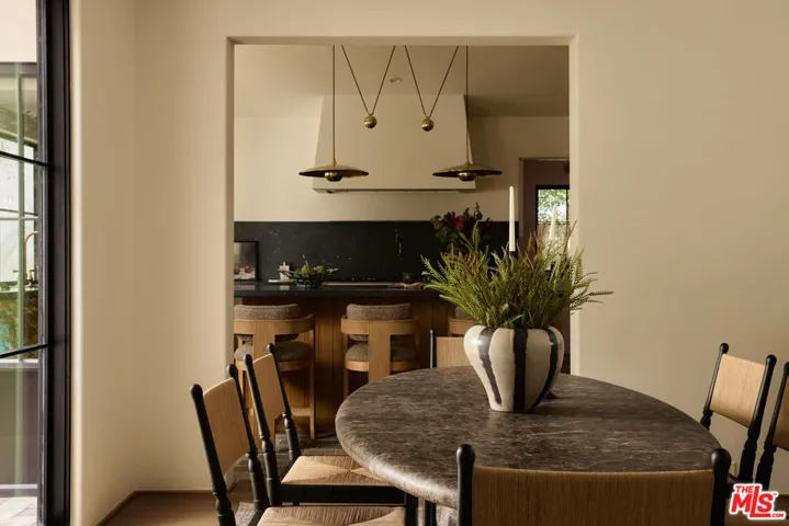 1229 Chantilly Road, Los Angeles, California 90077 — photo 4