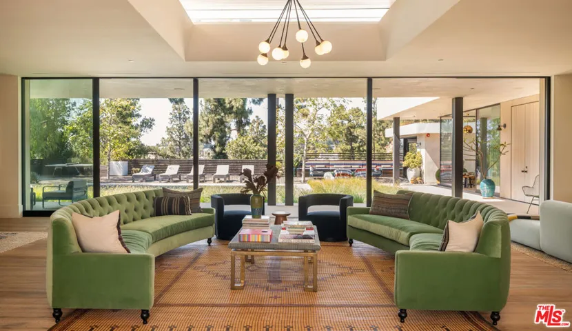 1885 Carla, Beverly Hills, California 90210 — photo 5
