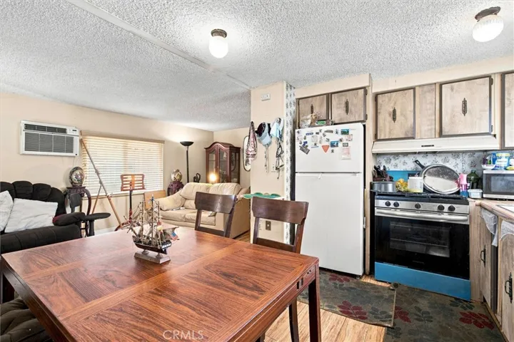 1850 W Orangethorpe Avenue W 44, Fullerton, California 92833 — photo 4