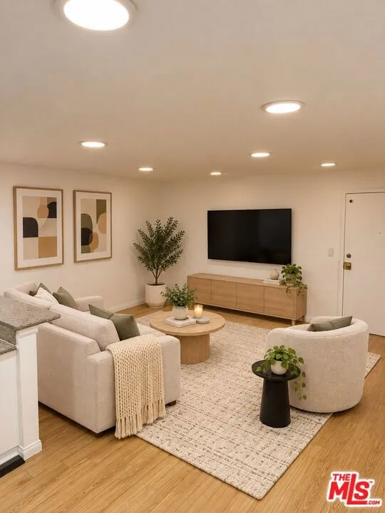 Living Area (Digitally Rendere Living Area (Digitally Rendere