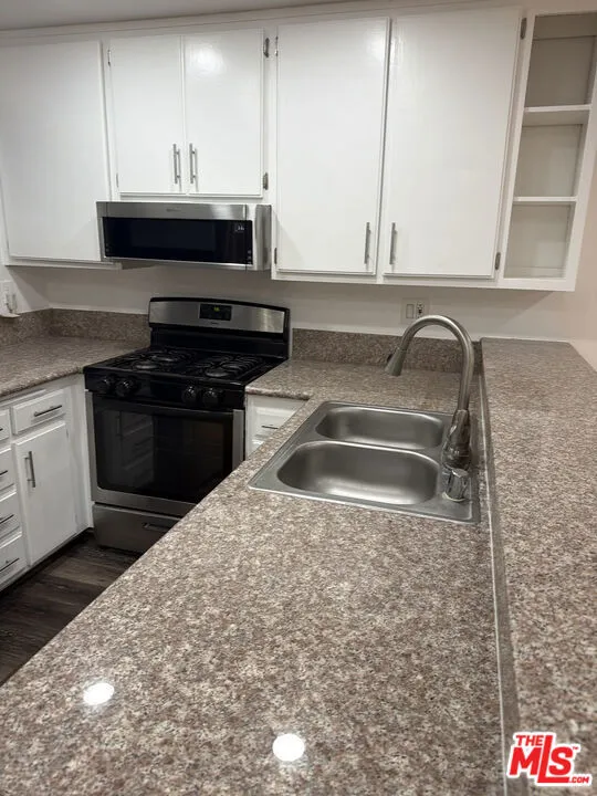 Kitchen Kitchen