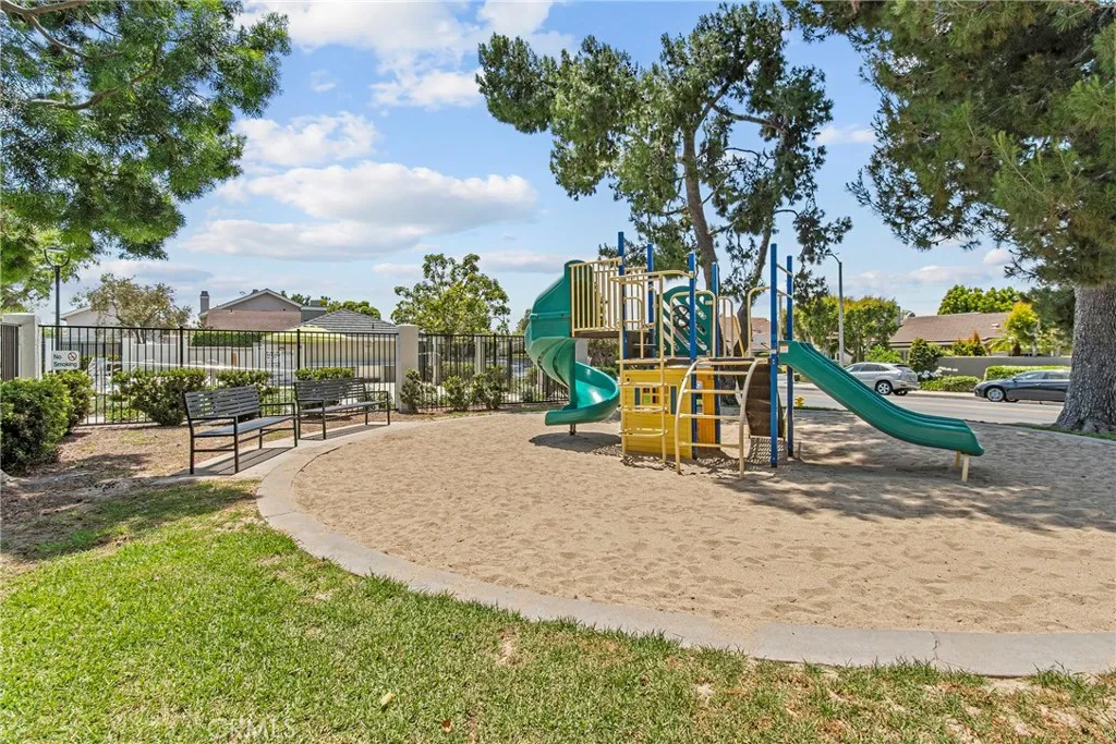 Deerfield Community Playground