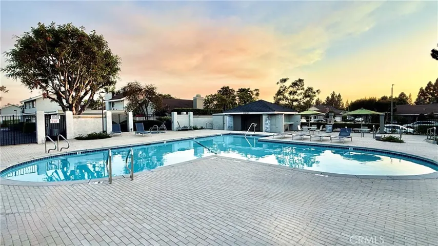 Deerfield Community Pool, hot tub and club house