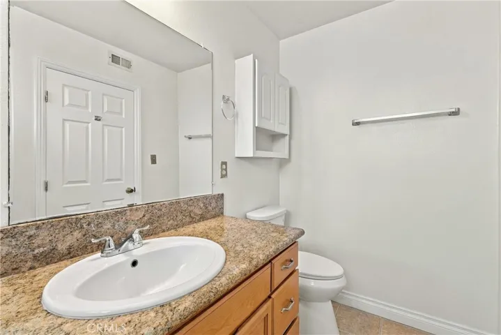 Upstairs bathroom 1