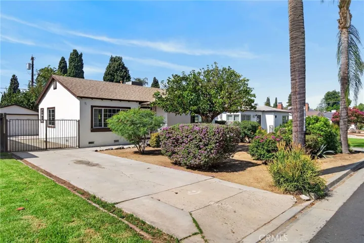 4330 Oakwood Place, Riverside, California 92506 — photo 4