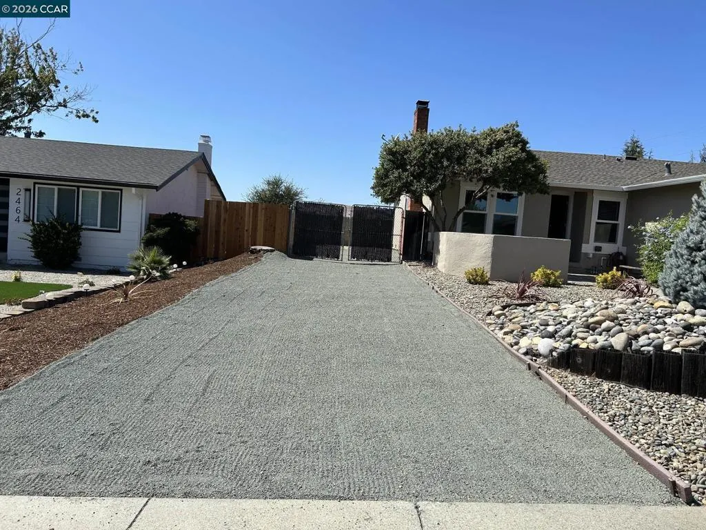 RV DRIVE WAY