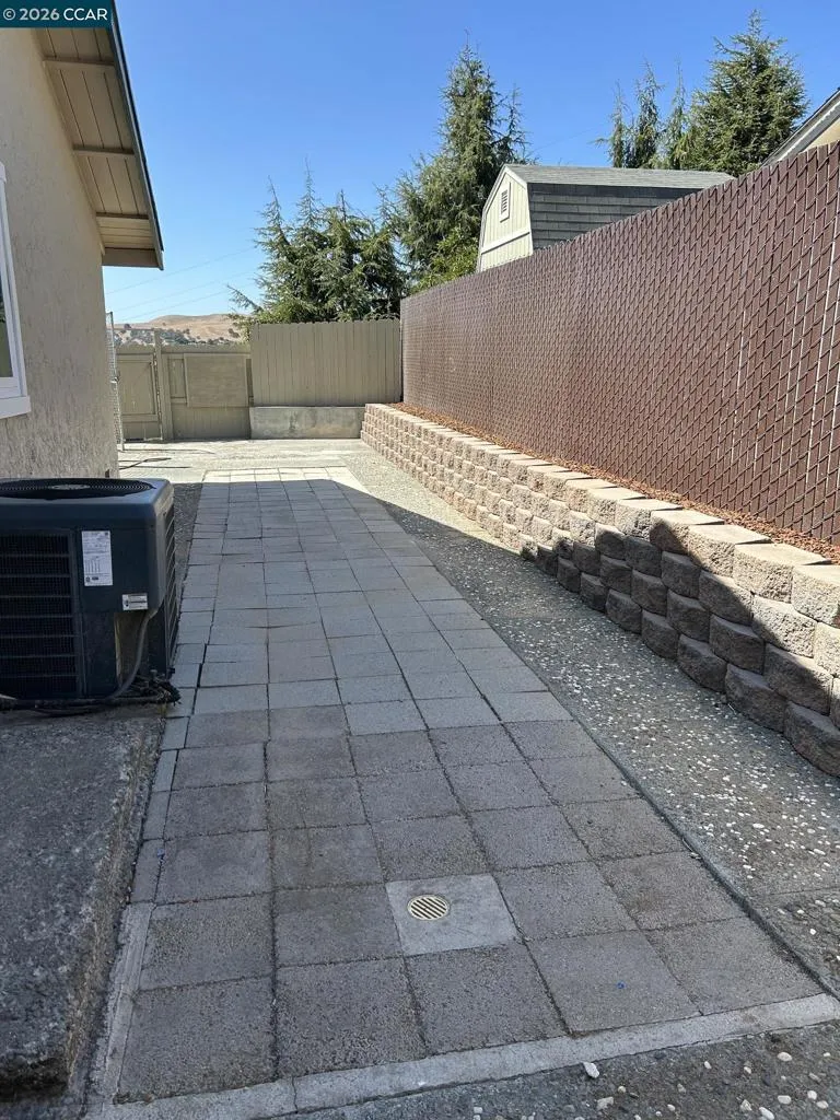 Right side yard