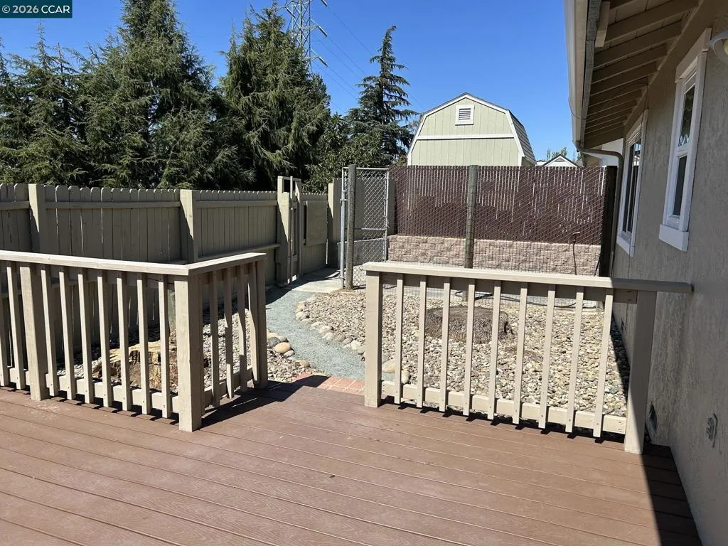 Back deck/Yard