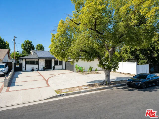 15829 Tupper Street, Los Angeles, California 91343 — photo 5