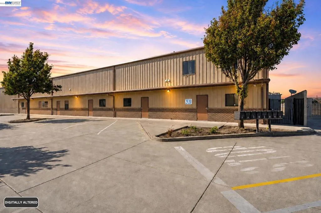 2920 Industrial Ct