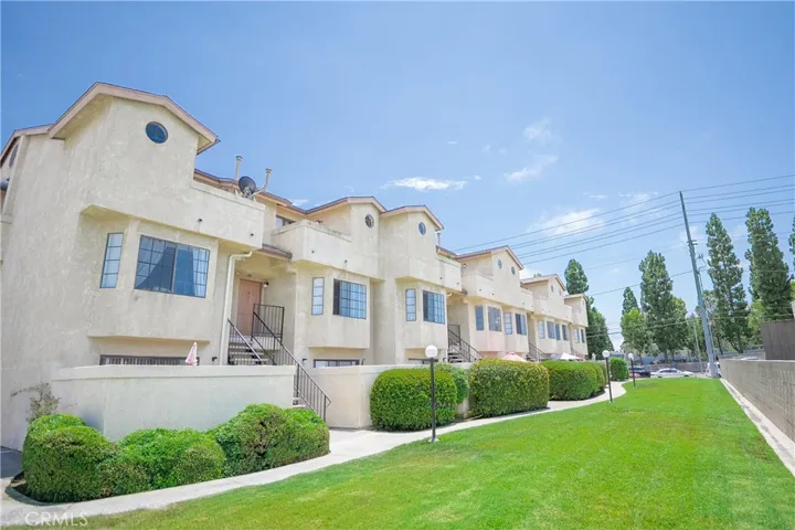 8071 Garfield, Huntington Beach, California 92646 — photo 5