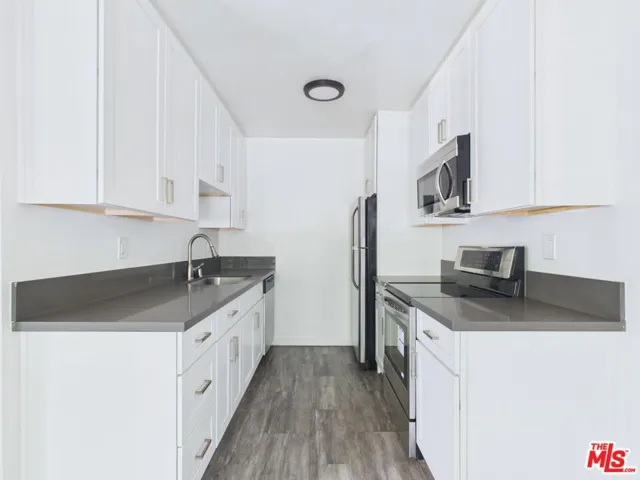 11825 National Blvd 6, Los Angeles, California 90064 — photo 4
