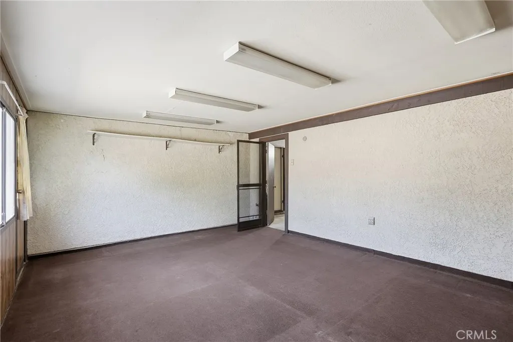 Enclosed Patio Room Off Of Garage