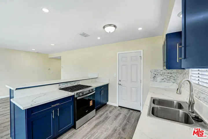 1949 Heidleman Road, Los Angeles, California 90032 — photo 5