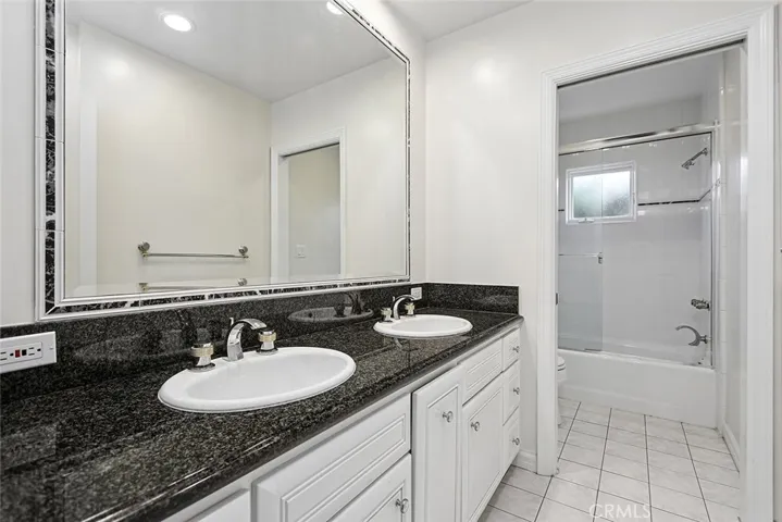 Full Bath