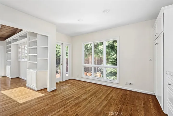 Breakfast nook