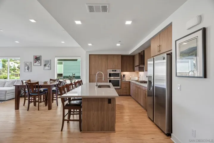 2450 Community Lane #14, San Diego, California 92108 — photo 5