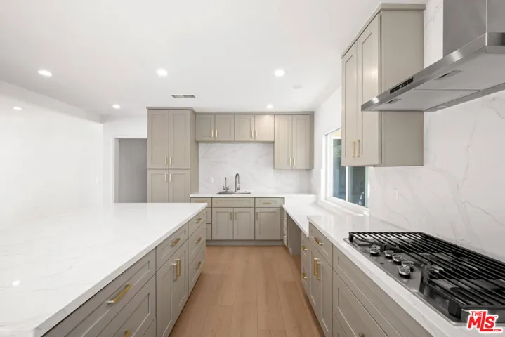 9717 Cisco Street, Los Angeles, California 90034 — photo 5