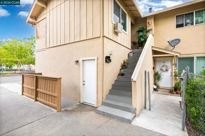 2561 Camara Cir, Concord, California 94520 — photo 5