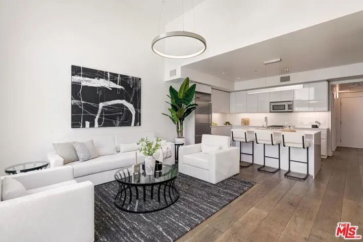 1433 14th Street 15, Santa Monica, California 90404 — photo 4
