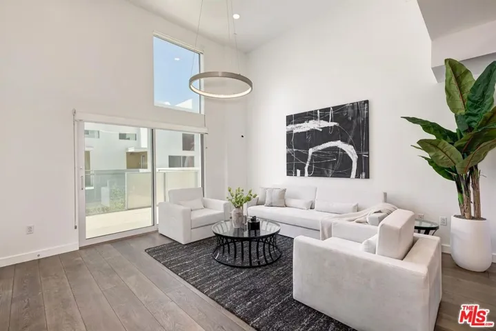 1433 14th Street 15, Santa Monica, California 90404 — photo 5