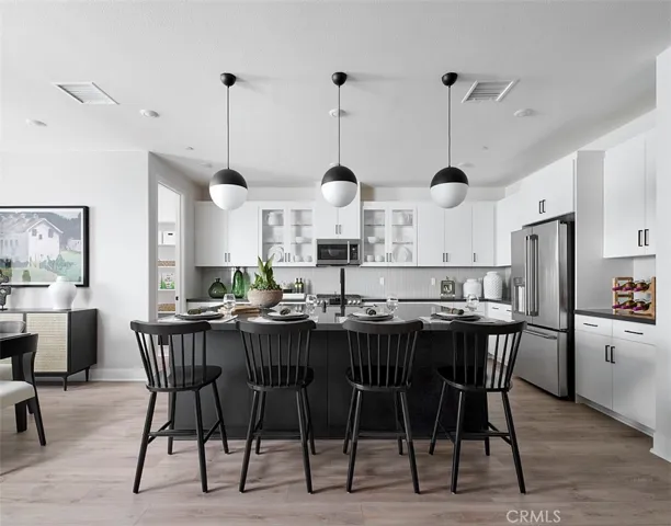 Model Photo-Actual home finishes and materials may vary.