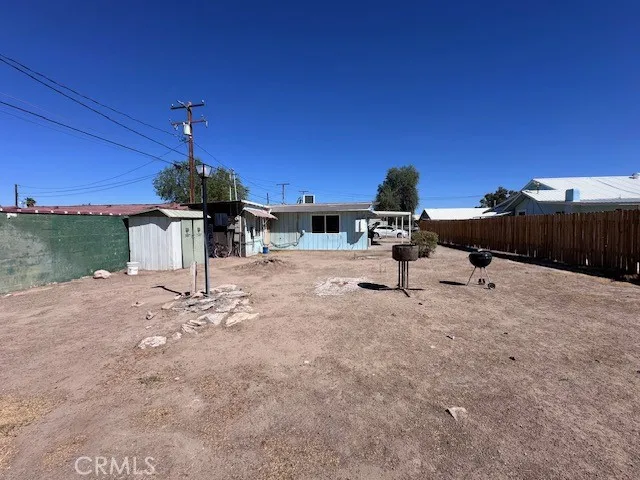 157- Yard Space