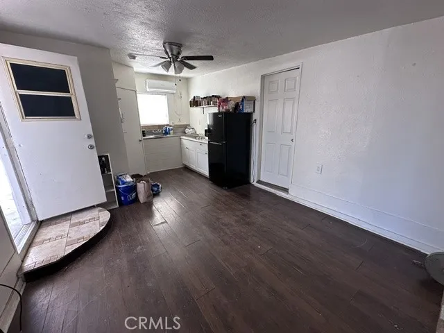 159- Kitchen and Living Room