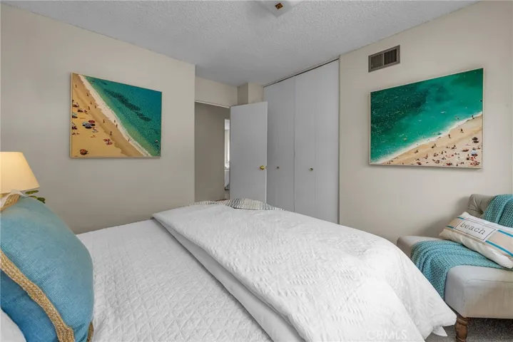 Second front facing bedroom