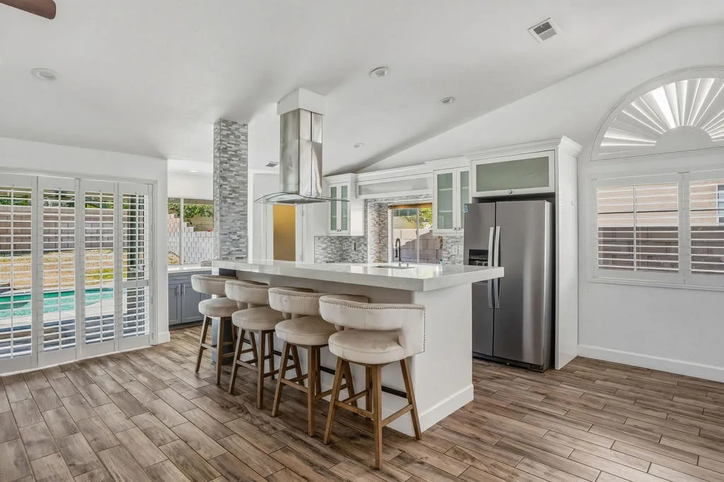 77729EdinboroughSt-8 77729EdinboroughSt-8
