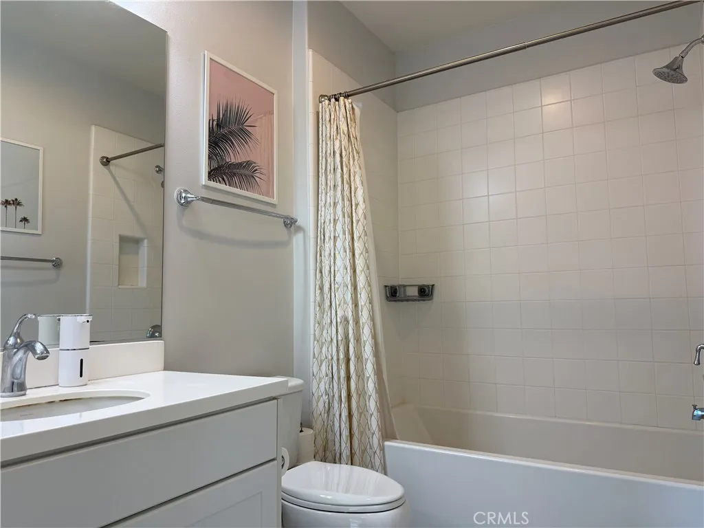 Guest Bathroom Guest Bathroom