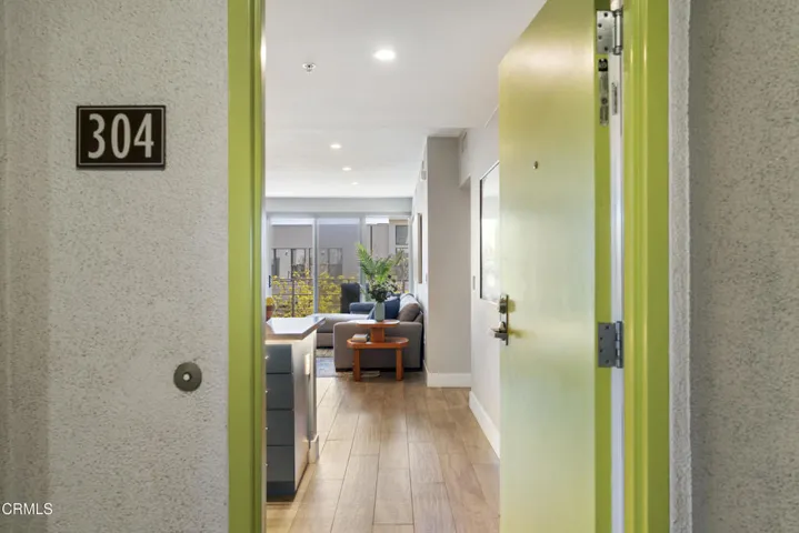 111 S De Lacey Avenue 304, Pasadena, California 91105 — photo 4