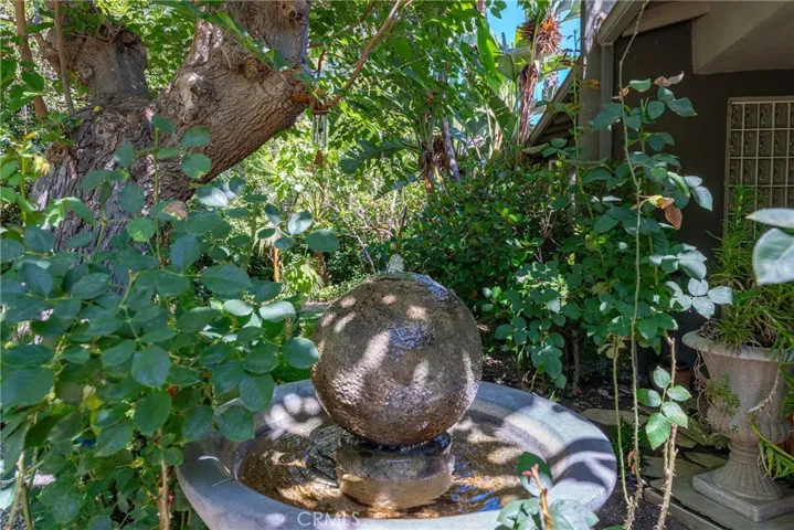 4956 Hood Drive, Woodland Hills, California 91364 — photo 4