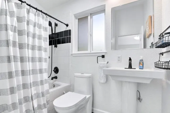 Bathroom 2