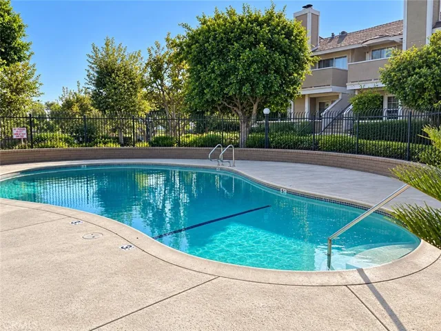 1505 S Raitt, Santa Ana, California 92704 — photo 4