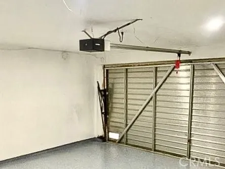 Garage 2